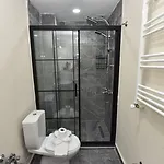 Mykonut Boutique B&B