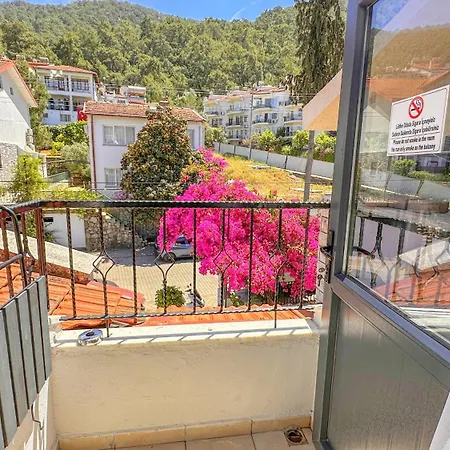 Mykonut Boutique ベッド・アンド・ブレックファスト 2*