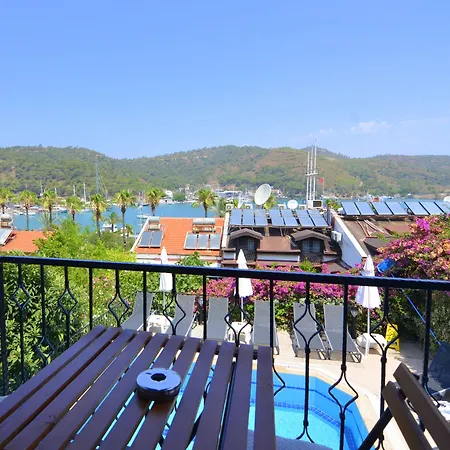 Mykonut Boutique Bed & Breakfast 2*